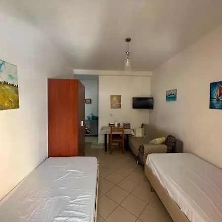 Blue Nest Near Grand Blue Fafa Ferienhaus *